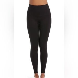 SPANX Black Look at Me Now Seamless Leggings